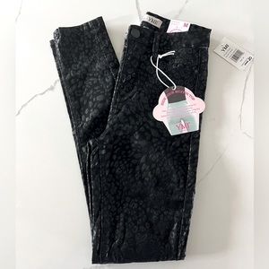 NWT YMI Skinny High-Rise Stretch Jeggings - Shimmery Cheetah Print